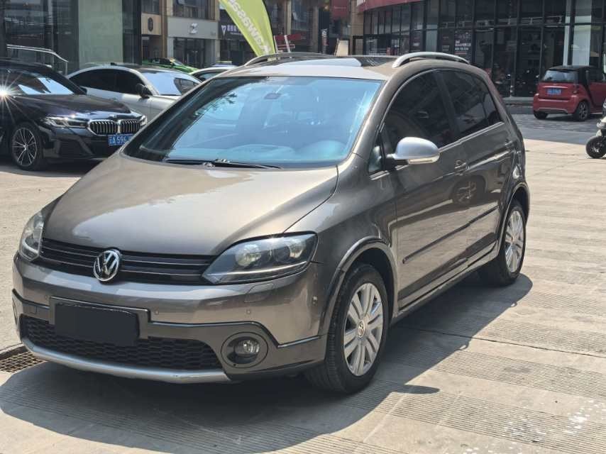 Volkswagen Golf (Imported) 2011 Cross Golf 1.4TSI