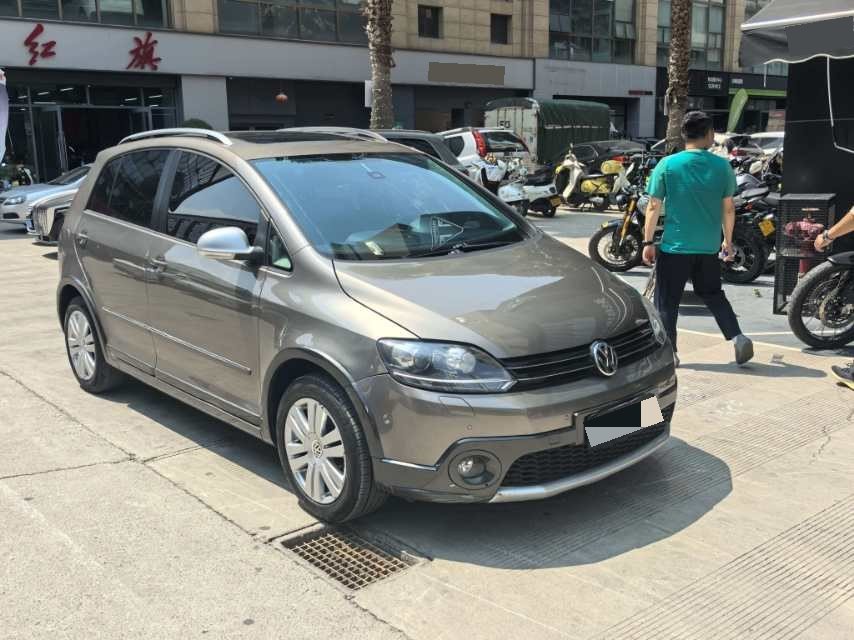 Volkswagen Golf (Imported) 2011 Cross Golf 1.4TSI — 3