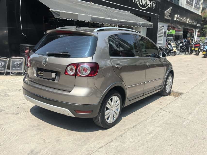 Volkswagen Golf (Imported) 2011 Cross Golf 1.4TSI — 6