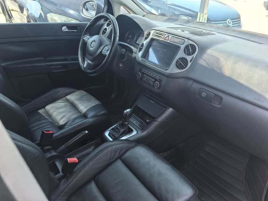 Volkswagen Golf (Imported) 2011 Cross Golf 1.4TSI — 7