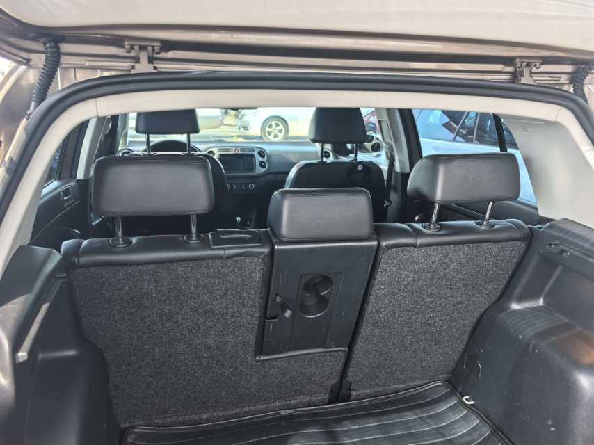 Volkswagen Golf (Imported) 2011 Cross Golf 1.4TSI — 9