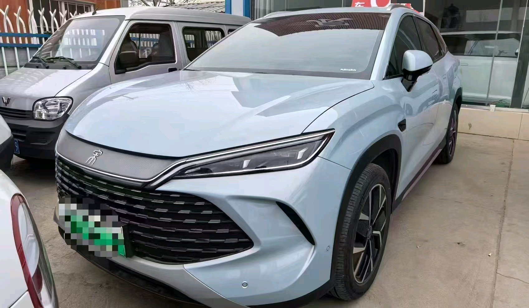 BYD 2024 Song L DM-i 1.5 CVT 160 km Excellence Version