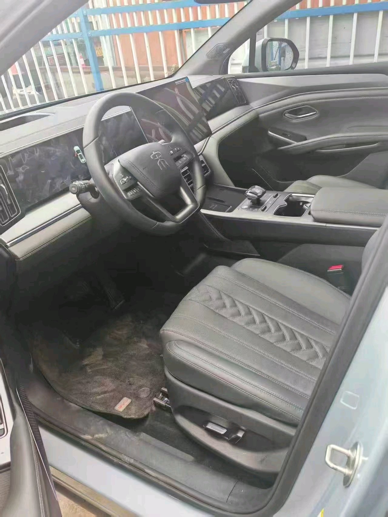 BYD 2024 Song L DM-i 1.5 CVT 160 km Excellence Version — 5
