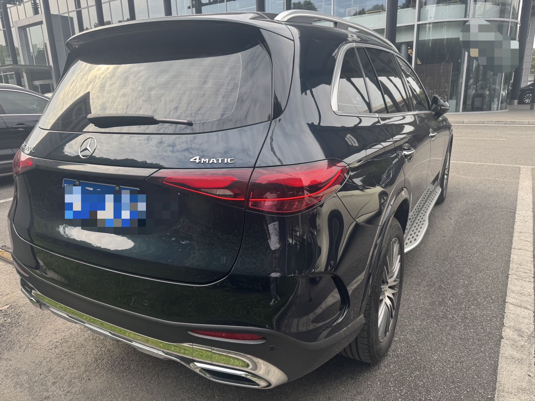 Mercedes-Benz 2024 GLC 300 L 4MATIC 48V 2.0T Dynamic 5-Seater — 3