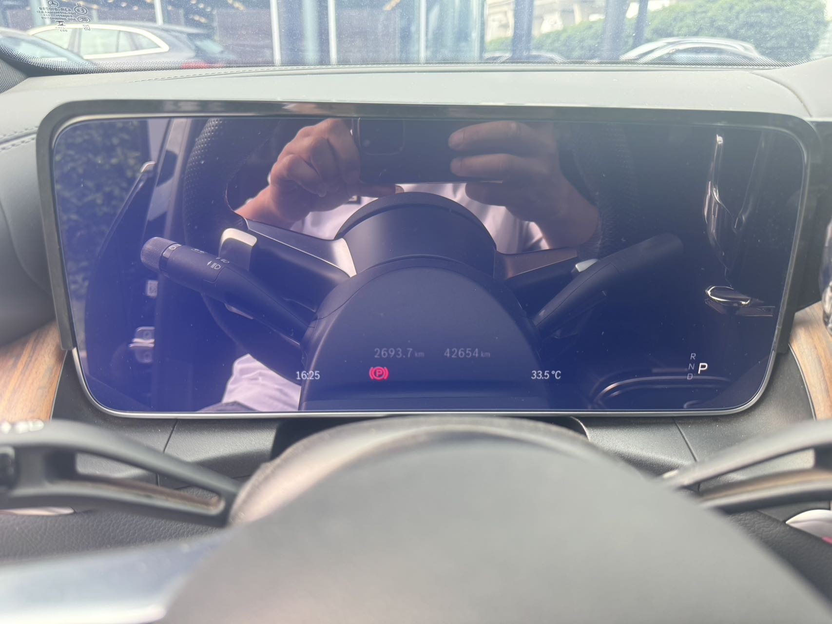 Mercedes-Benz 2024 GLC 300 L 4MATIC 48V 2.0T Dynamic 5-Seater — 8