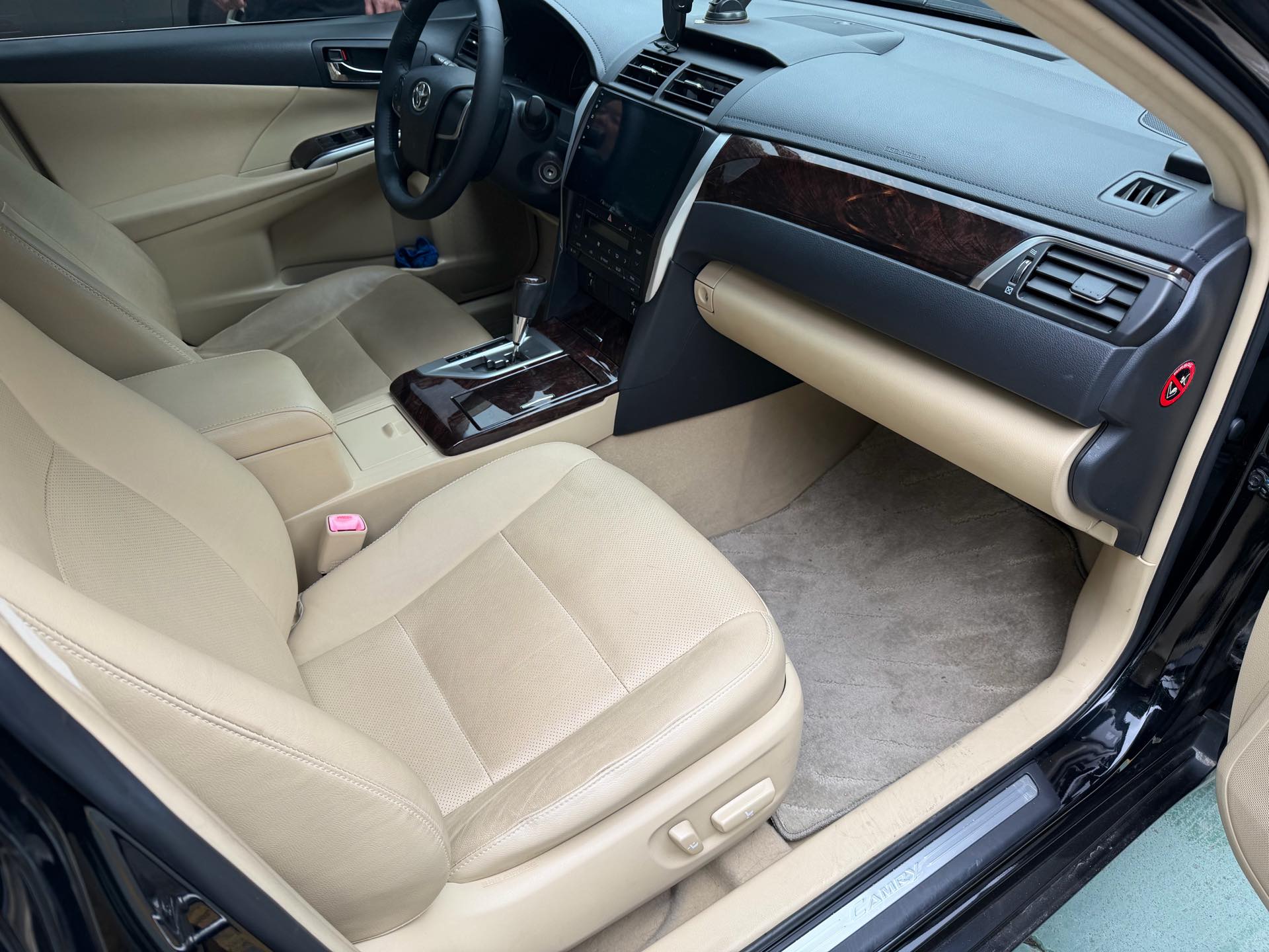 Toyota 2015 Camry 2.0G D-4S Advanced Edition — 3