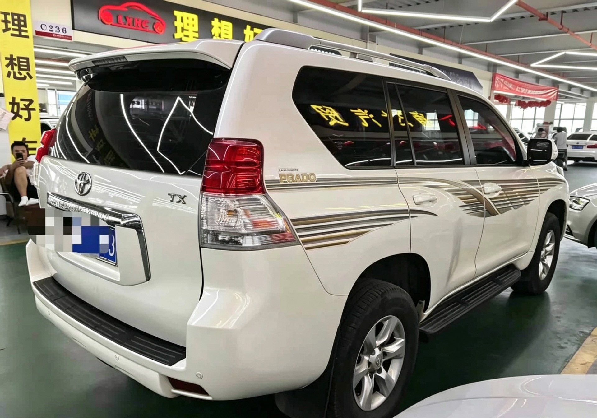 Toyota Prado (Imported) 2009 Prado 2.7 Middle East version — 3
