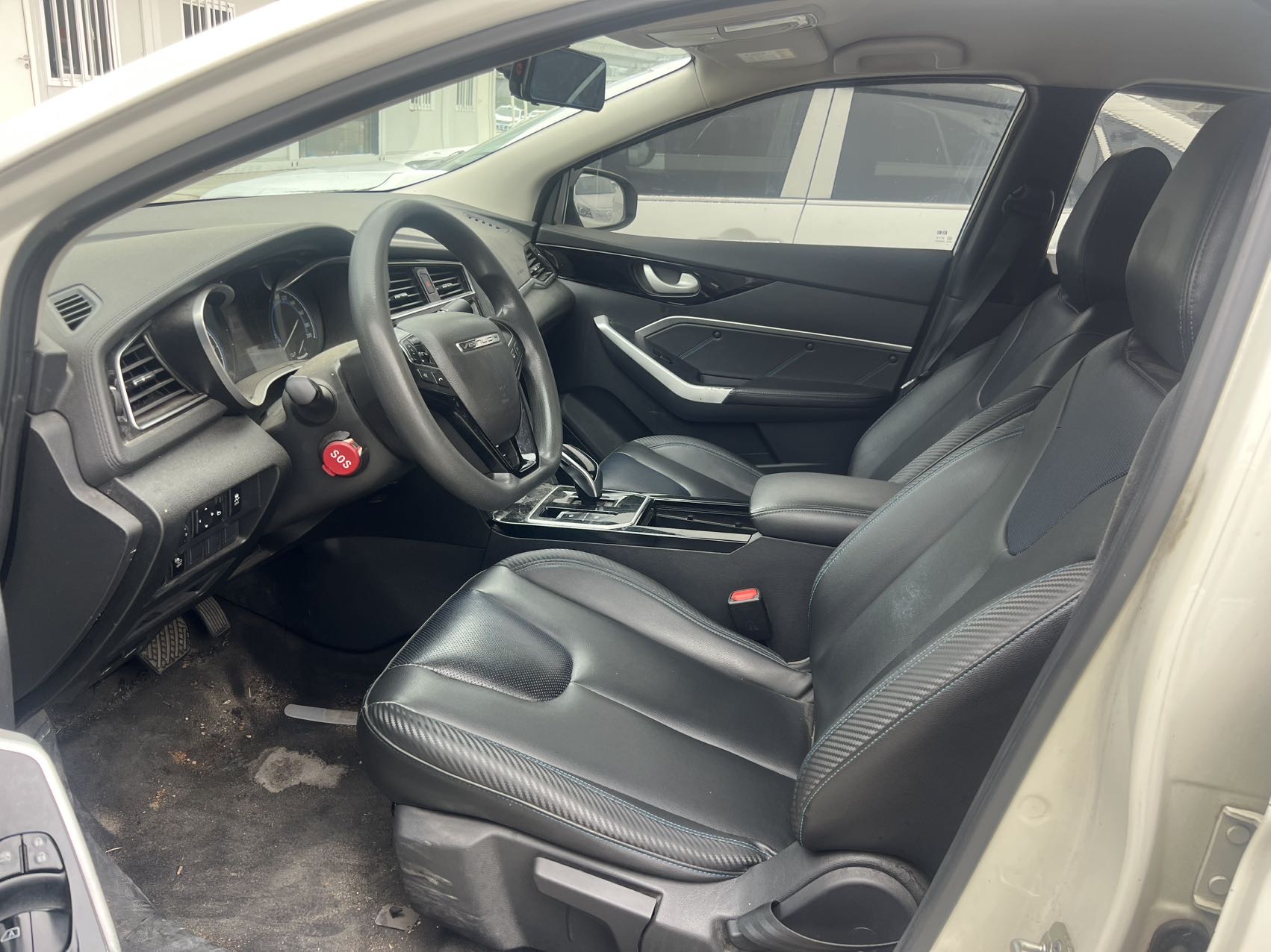 Venucia 2022 D60 EV Standard Range Comfort Version — 3