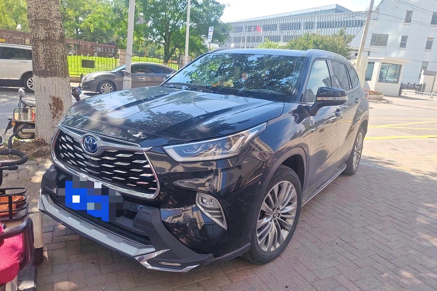 Toyota 2022 Highlander Hybrid 2.5 CVT 4WD Prestige 7-seater — photo 1