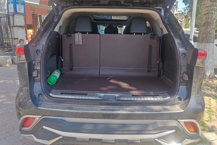 Toyota 2022 Highlander Hybrid 2.5 CVT 4WD Prestige 7-seater — 8
