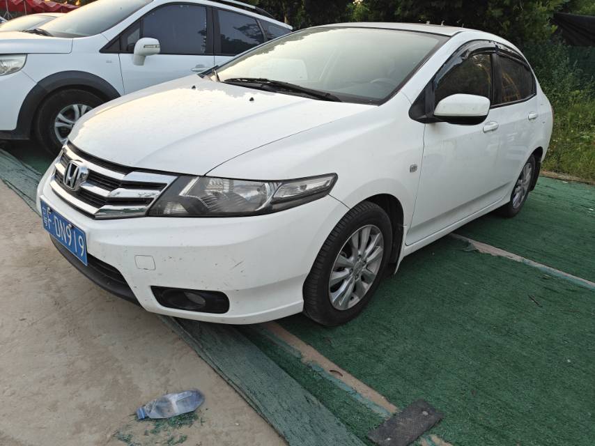 Honda City 2012 Civic 1.5 Elite Edition — photo 1