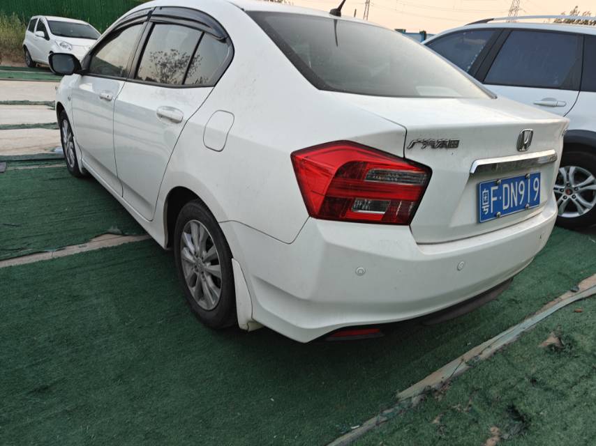 Honda City 2012 Civic 1.5 Elite Edition — 4