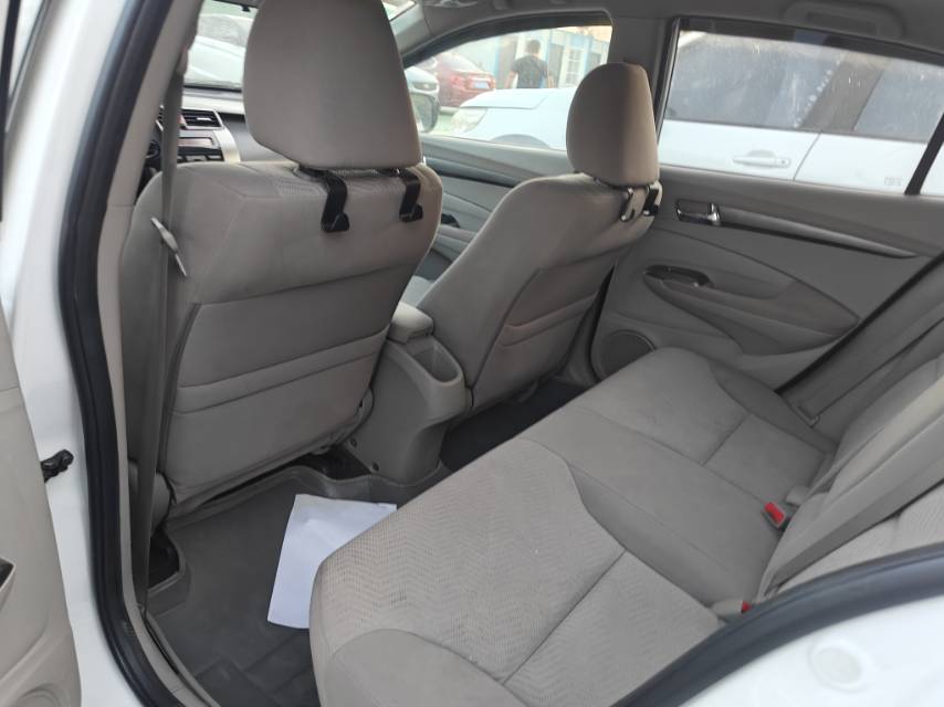 Honda City 2012 Civic 1.5 Elite Edition — 6