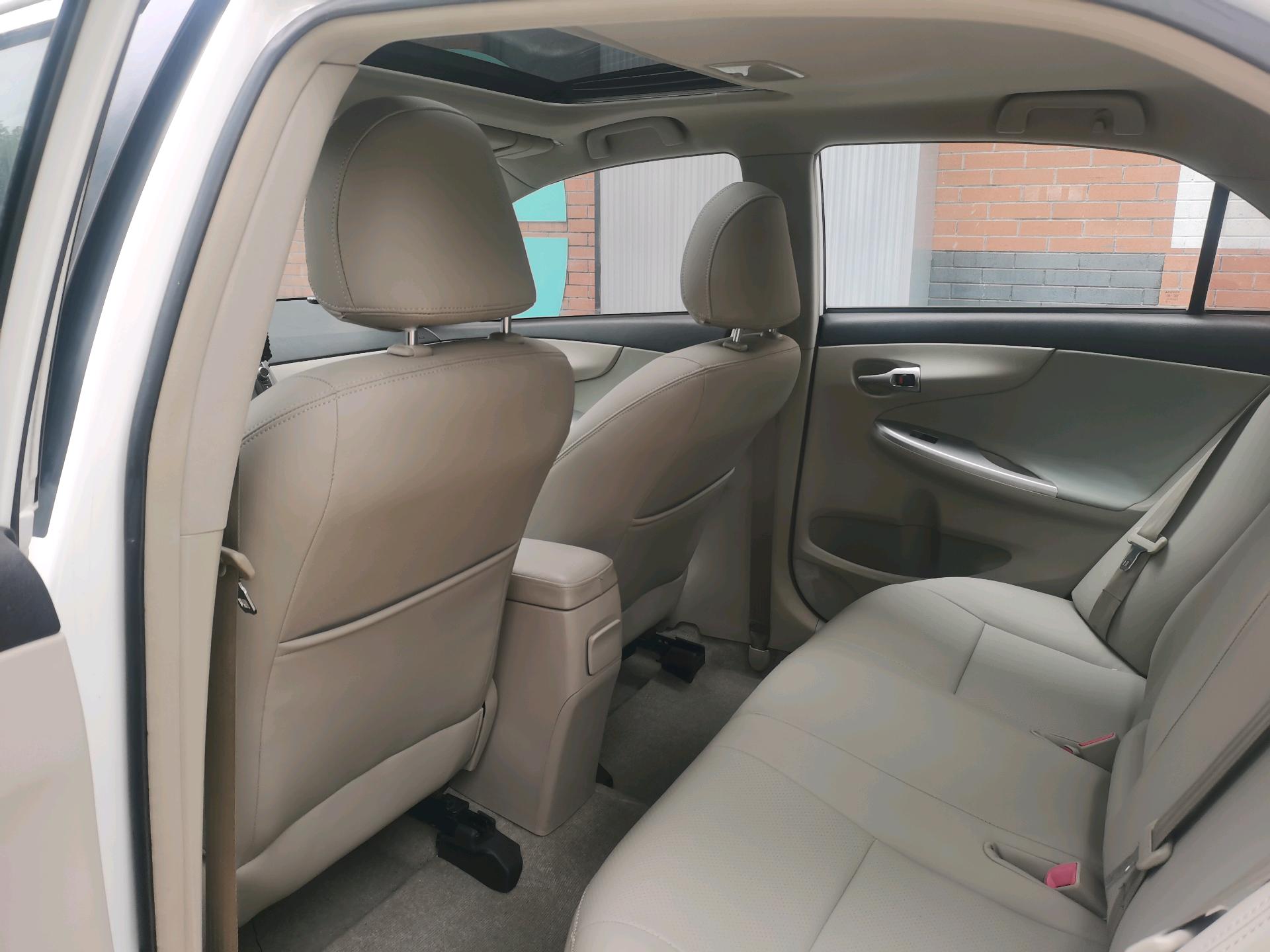 Toyota 2011 Corolla 1.8 CVT GL-i Commemorative Edition — 5