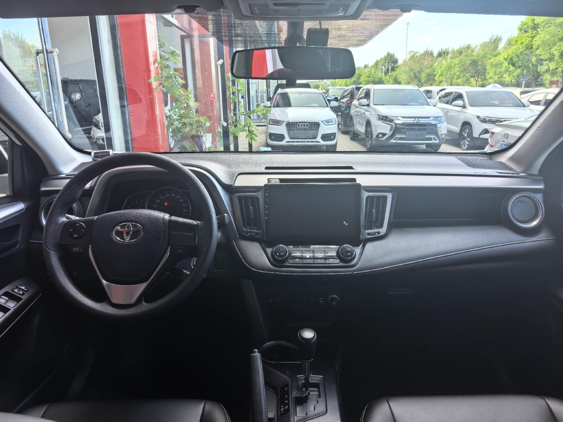 Toyota 2019 RAV4 2.0 CVT 2WD X Style Limited Edition — 4