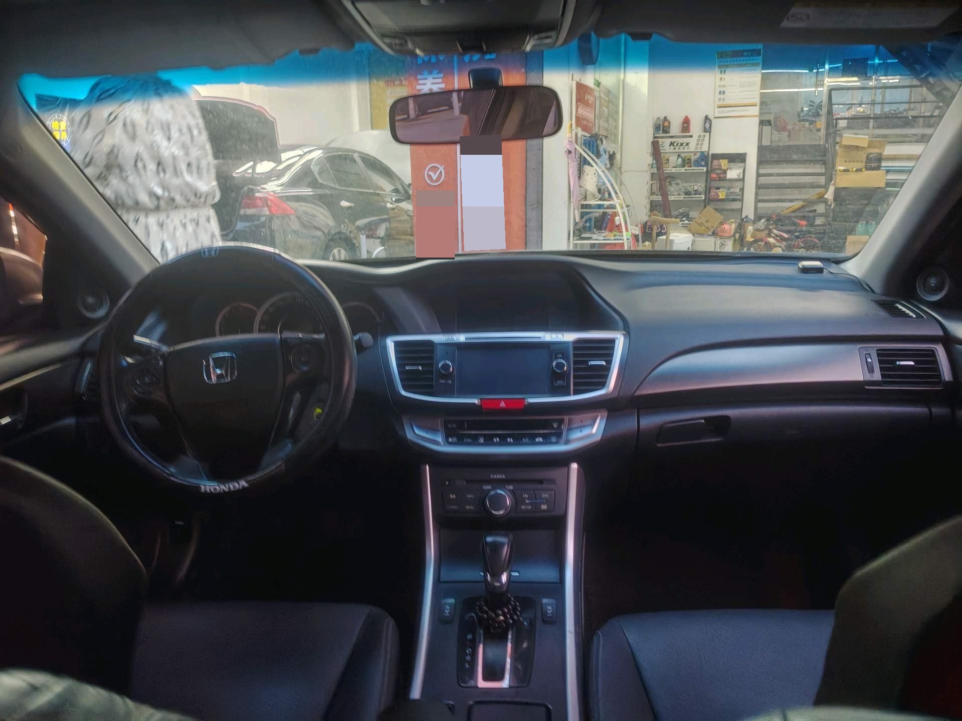 Honda 2014 9th-generation Accord 2.0 CVT EXN Luxury with Navigation — 9