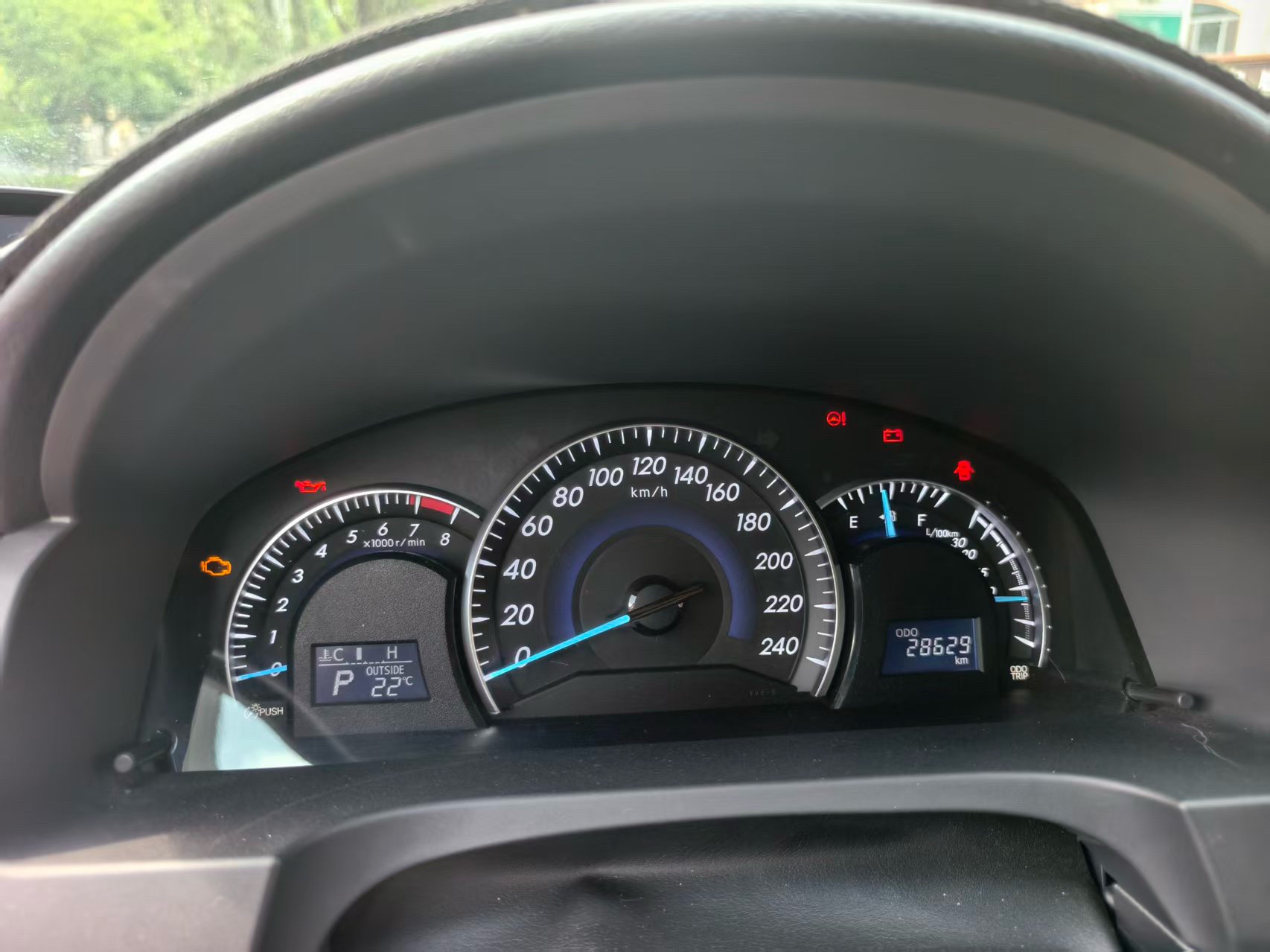 Toyota 2016 Camry 2.0G 10th Anniversary Luxury Edition — 8