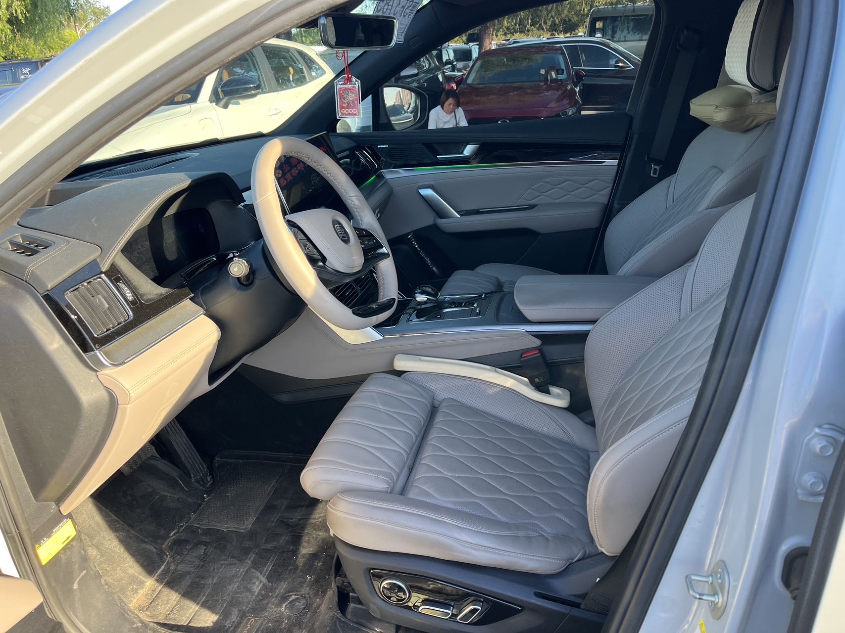 BYD Tang New Energy 2022 Tang DM-p 1.5T CVT 215 km All-Wheel Drive Flagship — 3