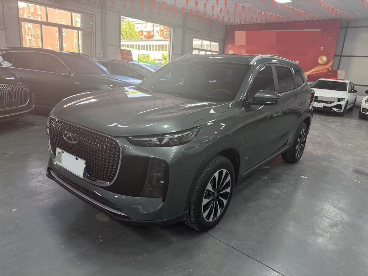 Chery 2025 Tiggo 8 PLUS 1.6TGDI 290TGDI Comfort Model