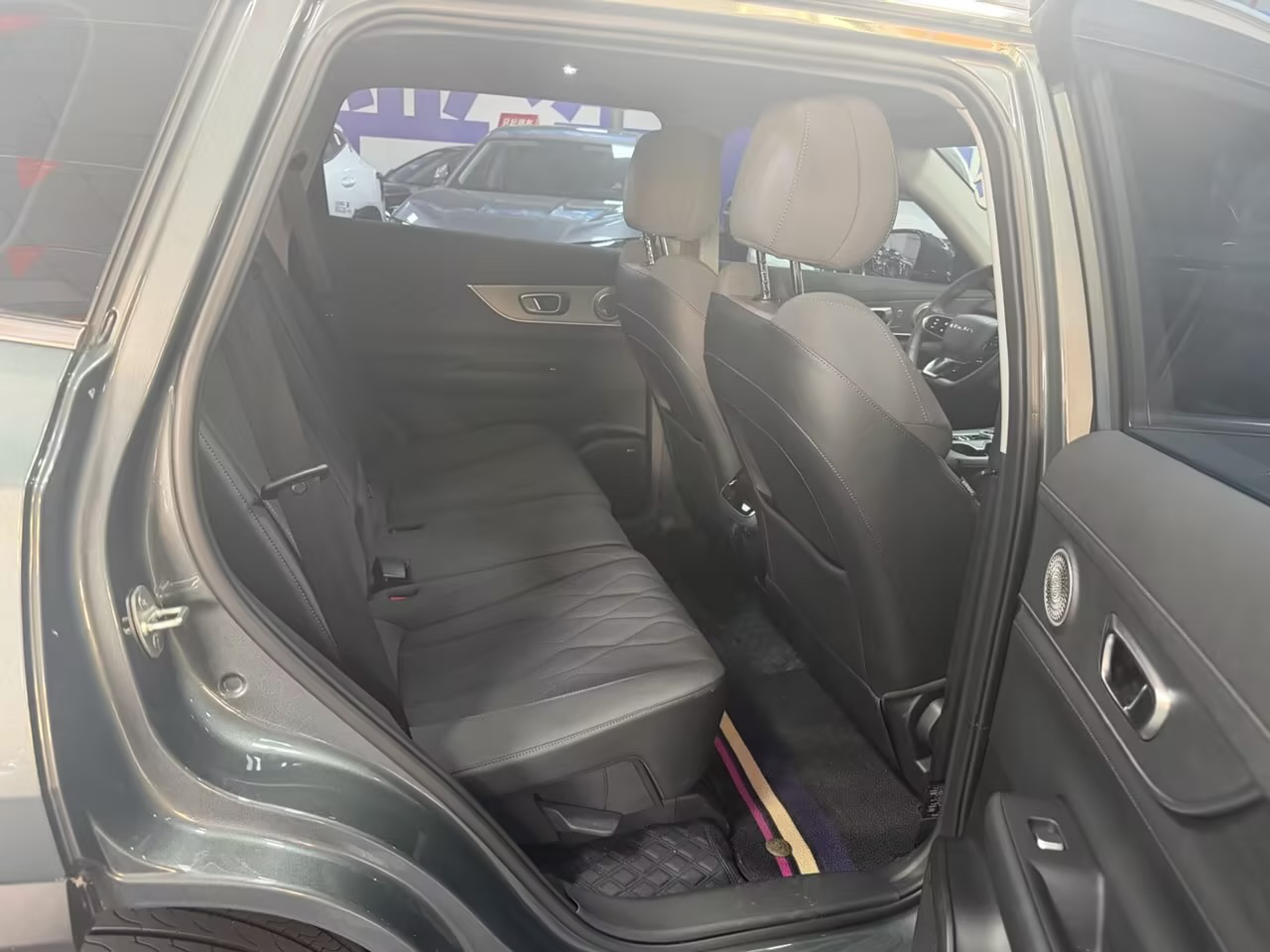 Chery 2025 Tiggo 8 PLUS 1.6TGDI 290TGDI Comfort Model — 6