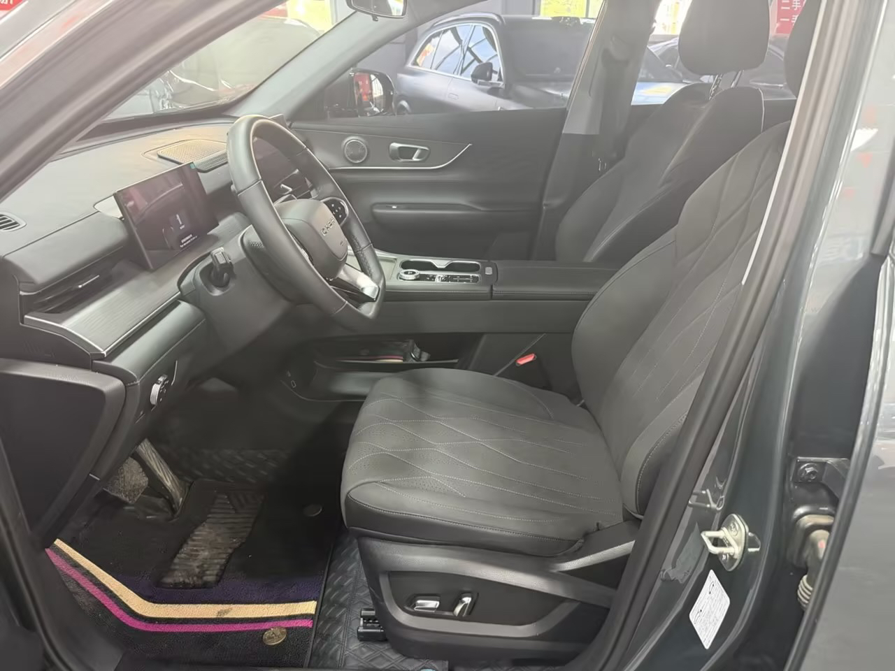 Chery 2025 Tiggo 8 PLUS 1.6TGDI 290TGDI Comfort Model — 9