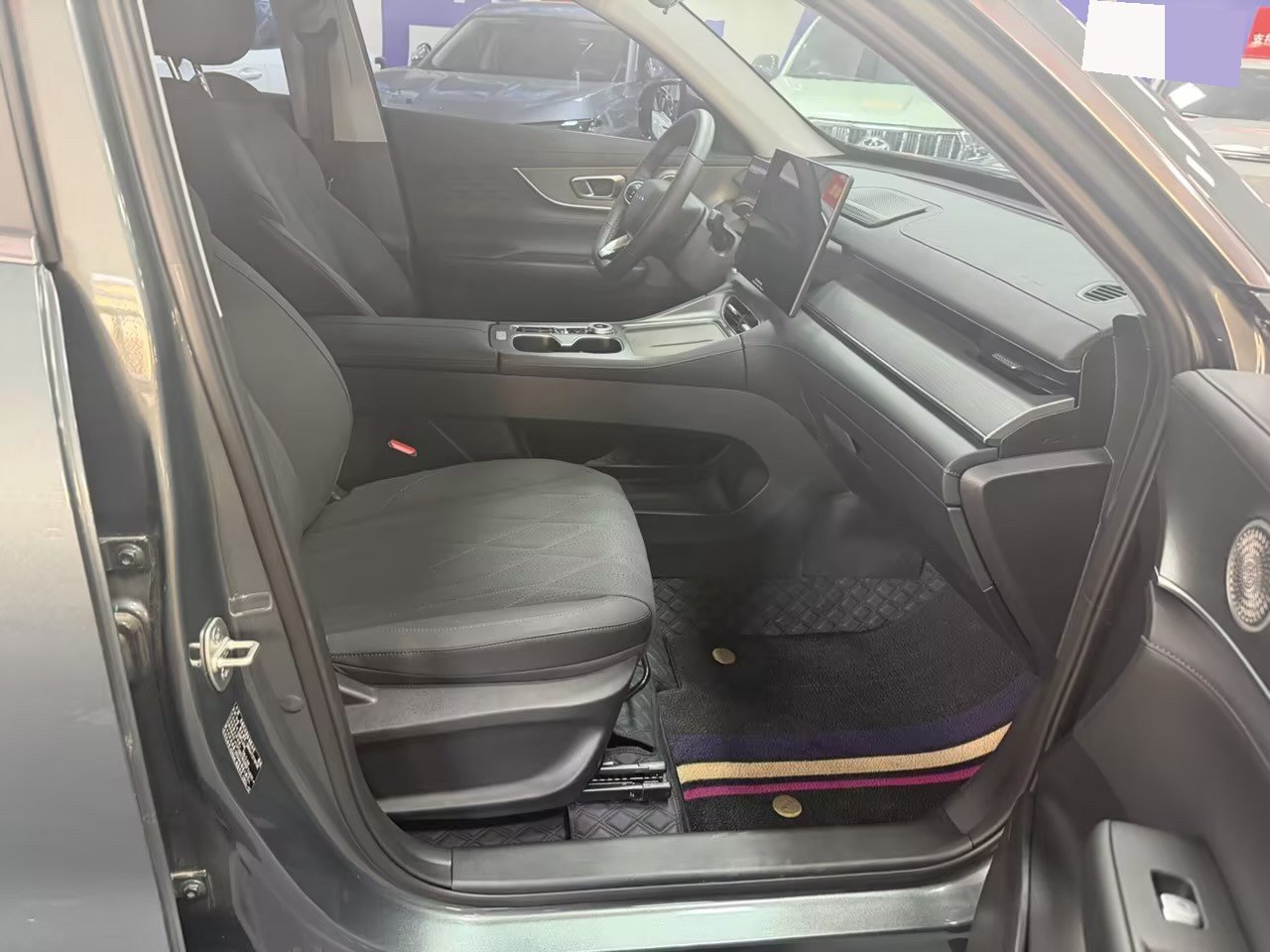Chery 2025 Tiggo 8 PLUS 1.6TGDI 290TGDI Comfort Model — 13