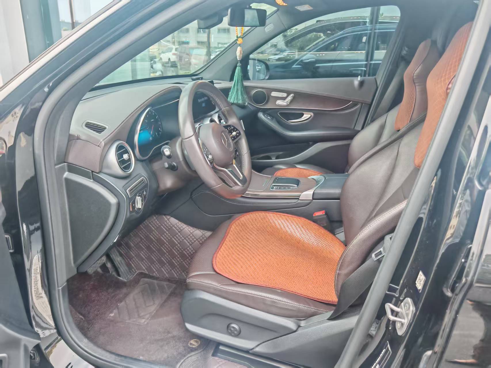 Mercedes-Benz 2020 GLC 300 L 4MATIC 2.0T Sport Model (facelift) — 4