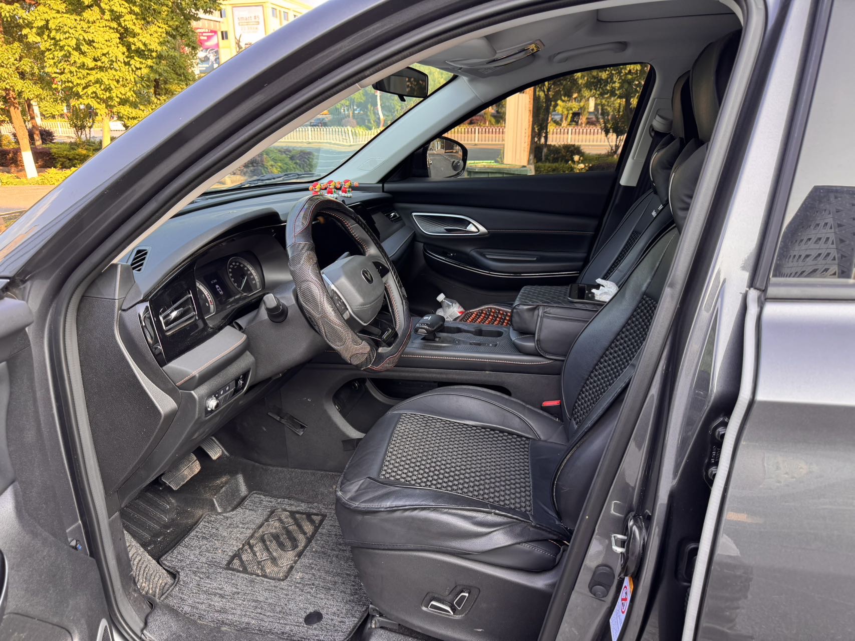 Changan 2024 X7 PLUS 1.5T Smart Enjoyment 5-Seater Version — 7