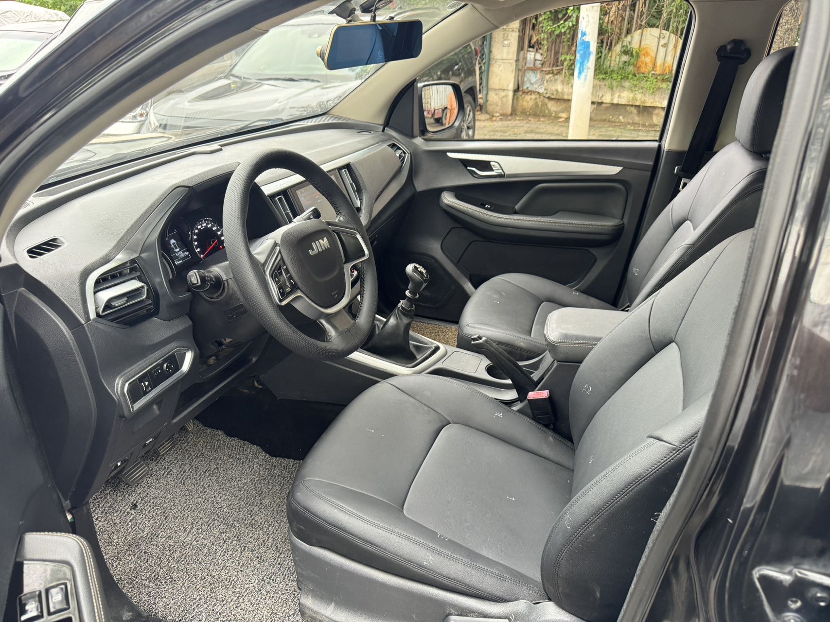Isuzu Ruimai 2019 Hilux Revo S 2.5T 2x4 diesel luxury extended-wheelbase version — 4