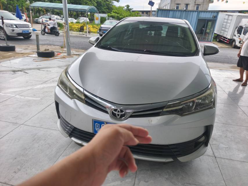 Toyota 2017 Corolla 1.2T CVT GL (facelift) — 2