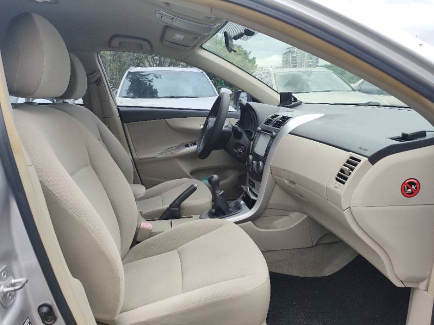 Toyota 2011 Corolla 1.6 GL — 7