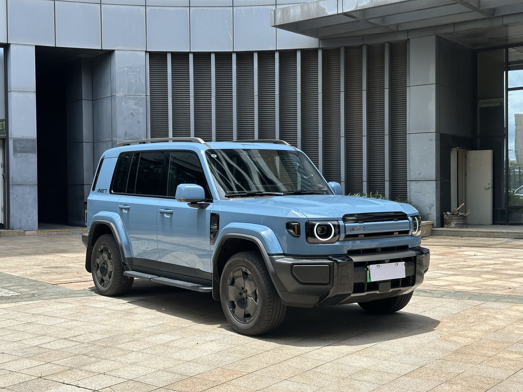 iCAR 2026 iCAR V27 210KM Two-Wheel Drive Falcon 500 — 2