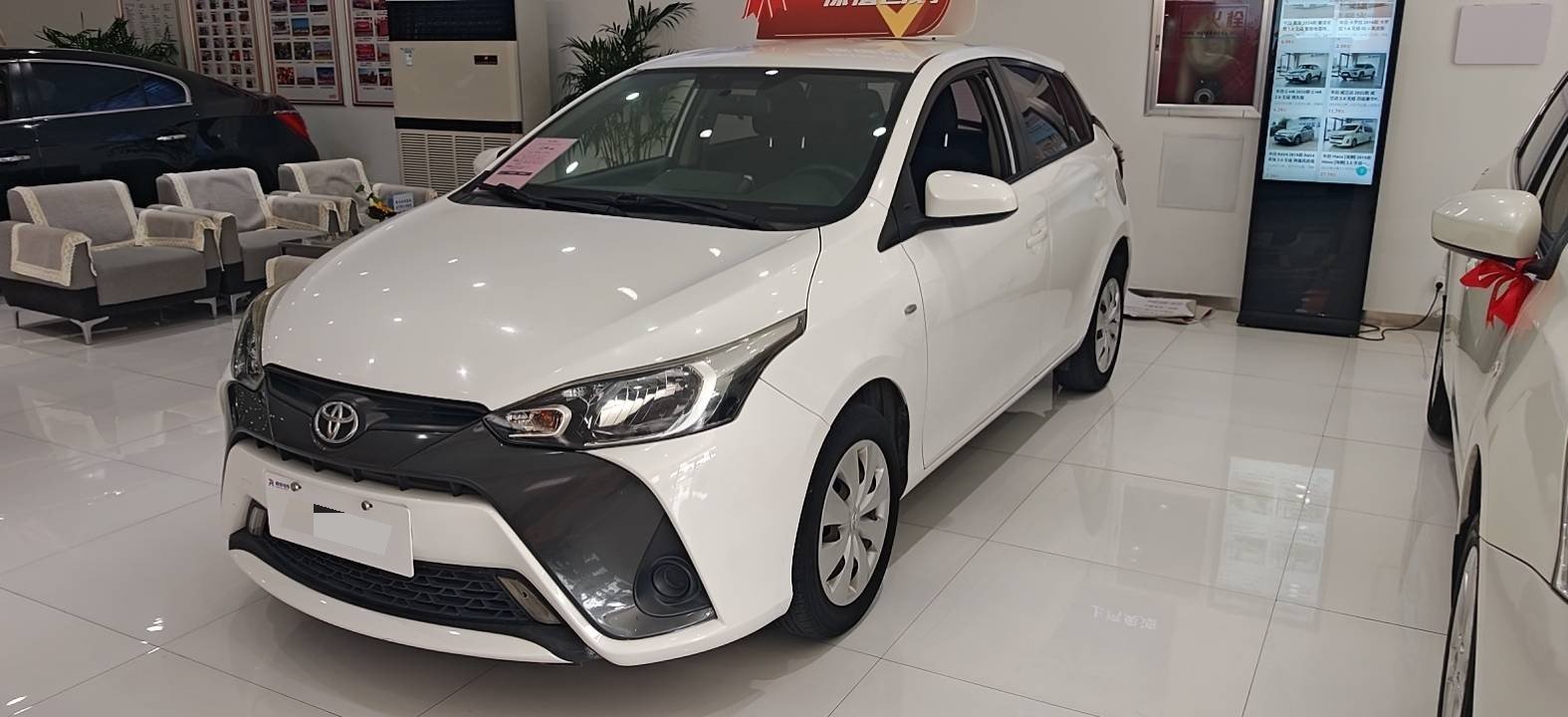 Toyota Yaris 2016 YARiS L Zhi Xuan 1.5E CVT Dynamic Edition