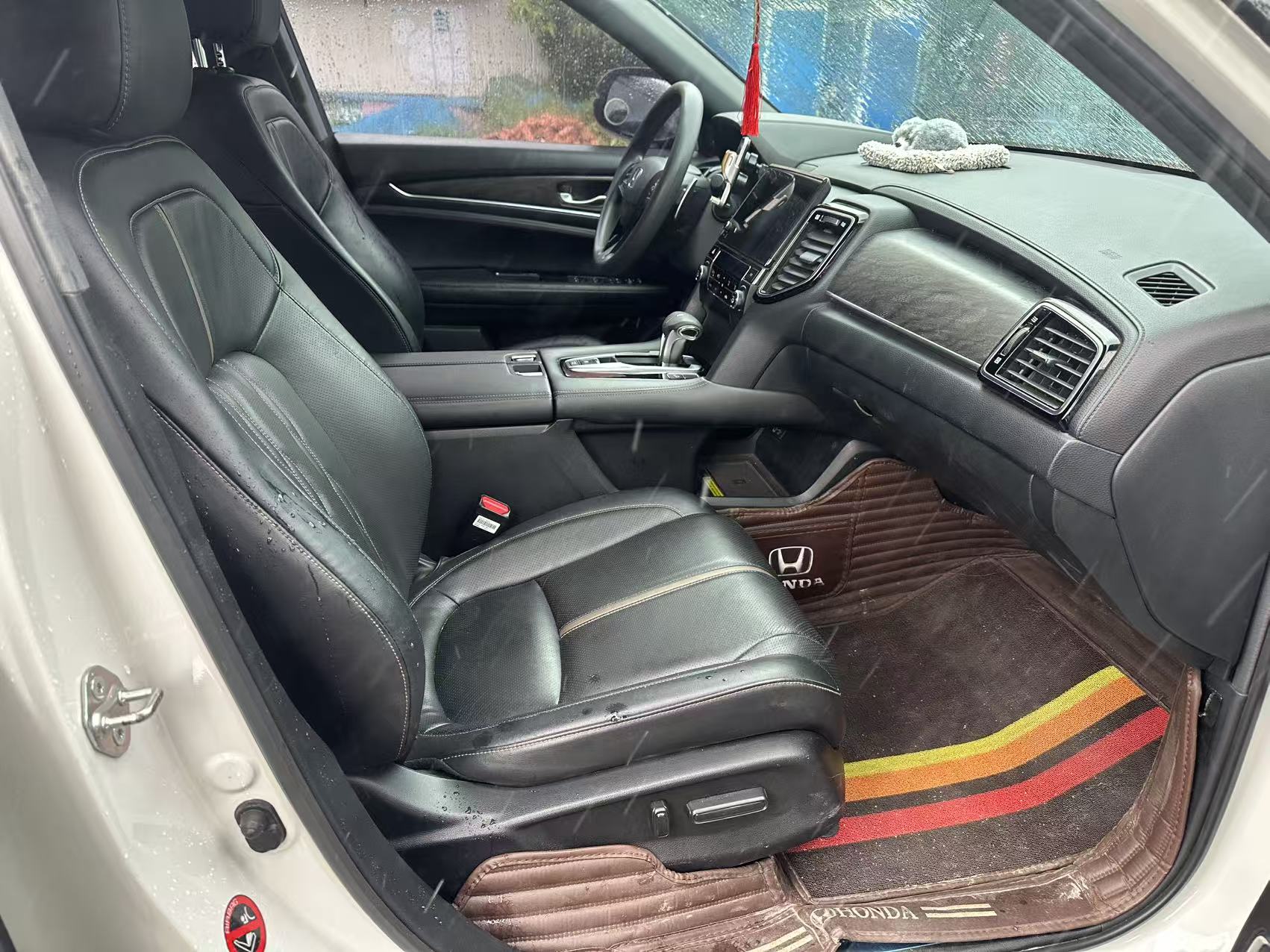 Honda 2020 UR-V 1.5T CVT 240TURBO Front-Wheel-Drive Zhiyue Edition — 7