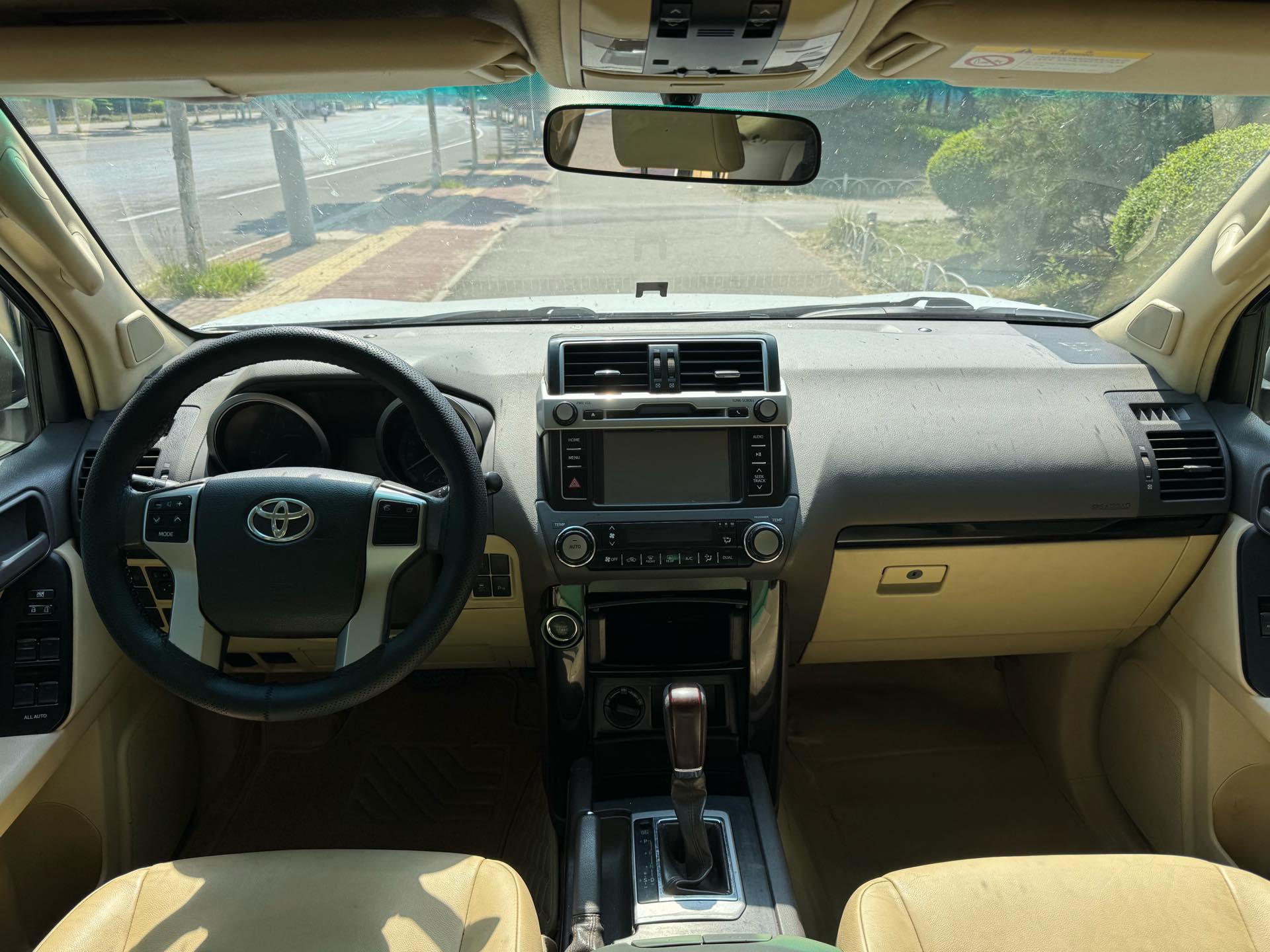 Toyota 2015 Prado 2.7 Standard — 9
