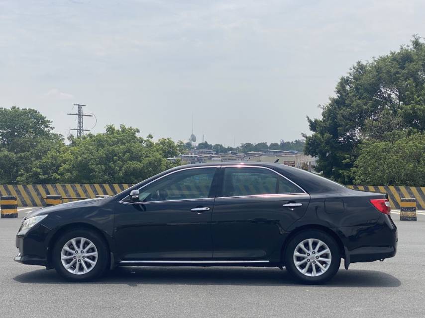Toyota 2013 Camry 2.0 G Comfort Edition — 3