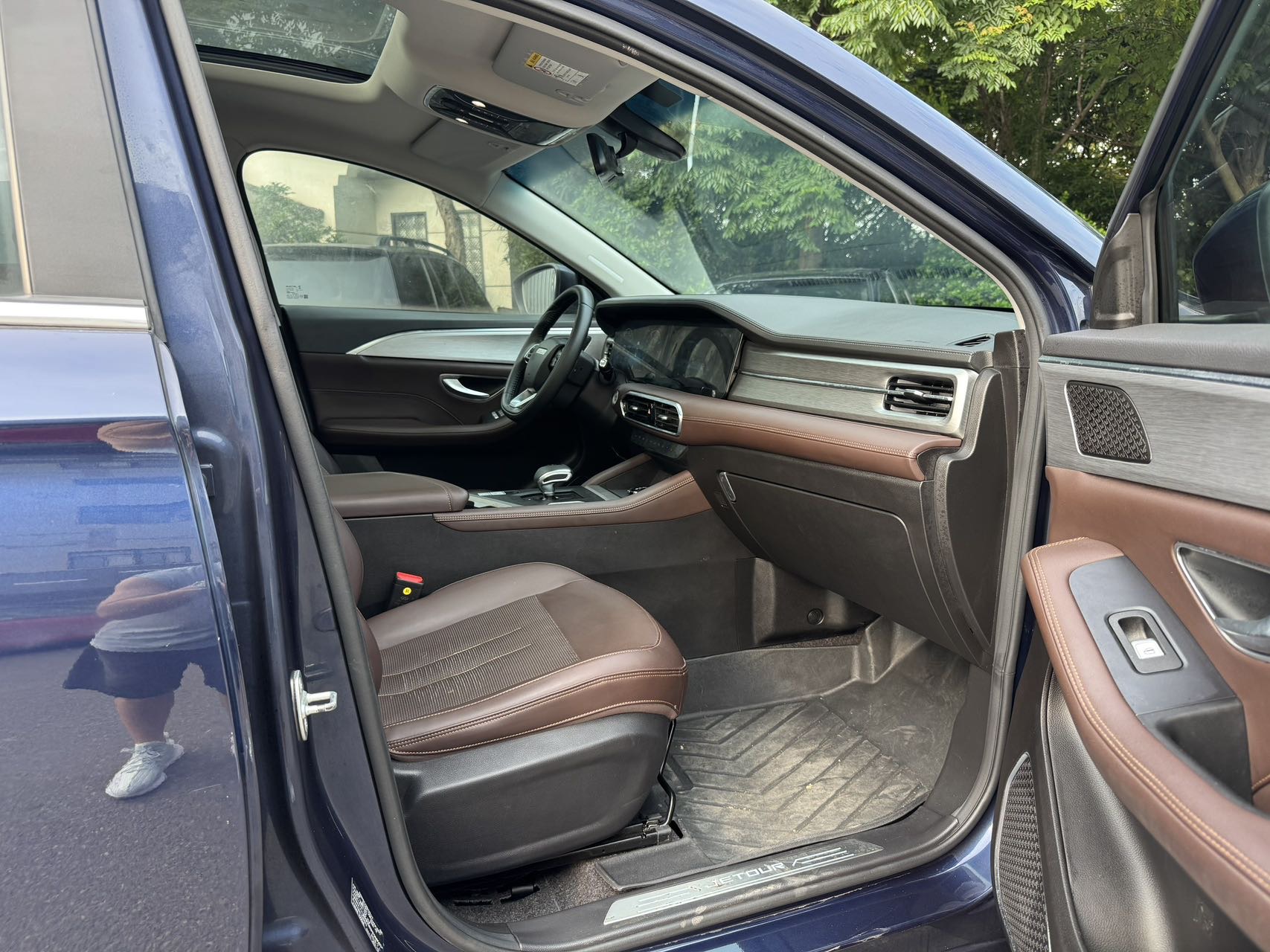 JETOUR 2021 X90 PLUS 1.6TD Villa 7-seater — 6