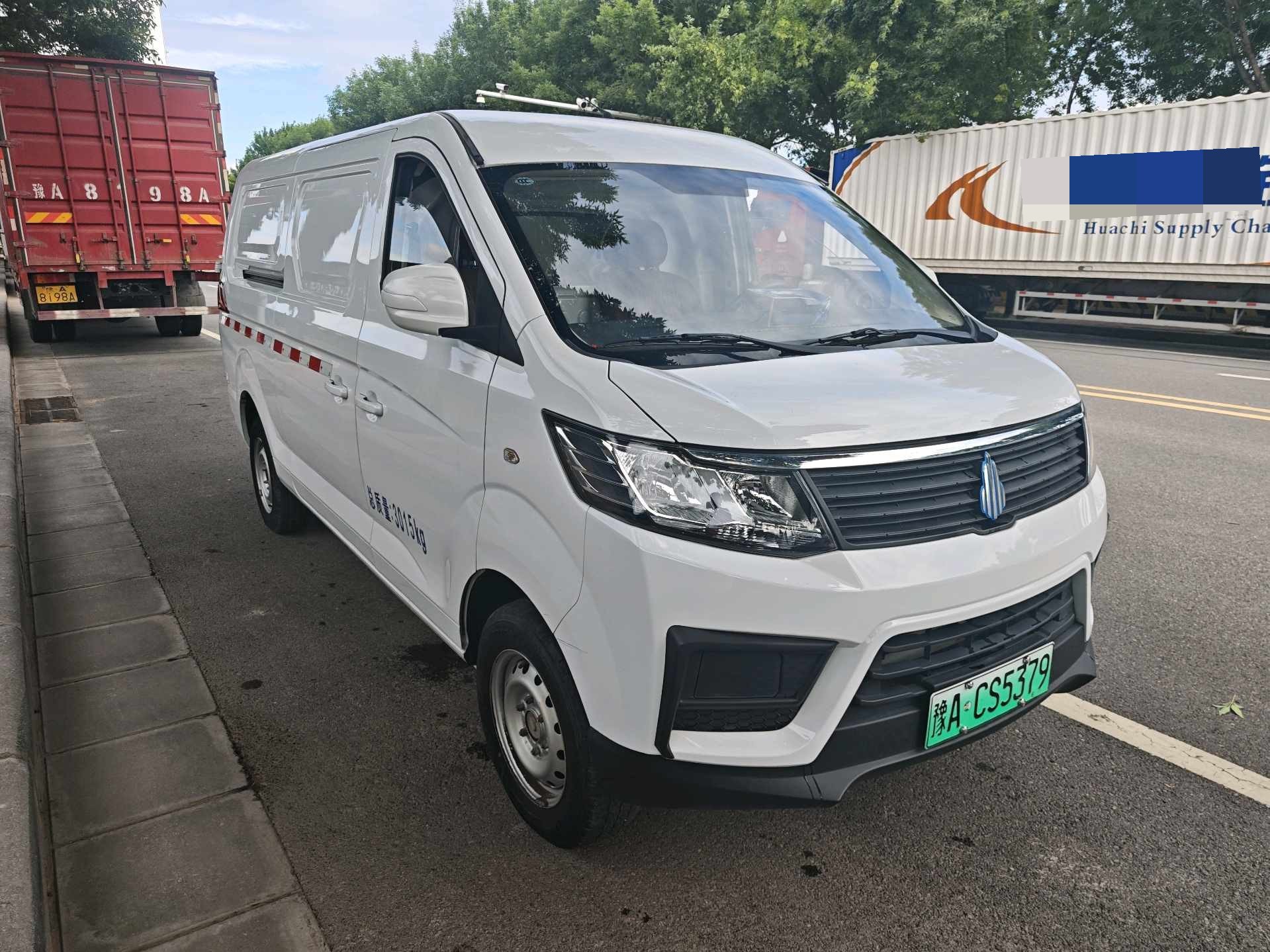 BAIC Ruixiang 2022 Boteng V2 EV Closed-Body Van Powered by Henan Lithium Dynamics — 3