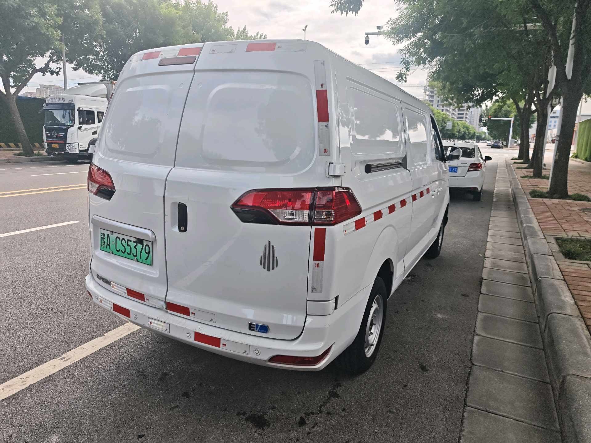 BAIC Ruixiang 2022 Boteng V2 EV Closed-Body Van Powered by Henan Lithium Dynamics — 5