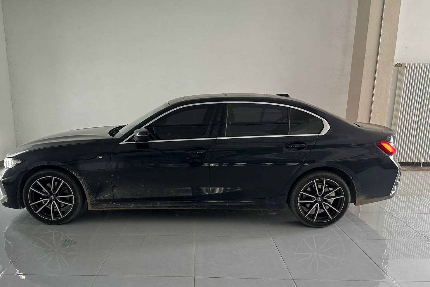 BMW 3 Series 2023 320Li 2.0T M Sport Package — 2