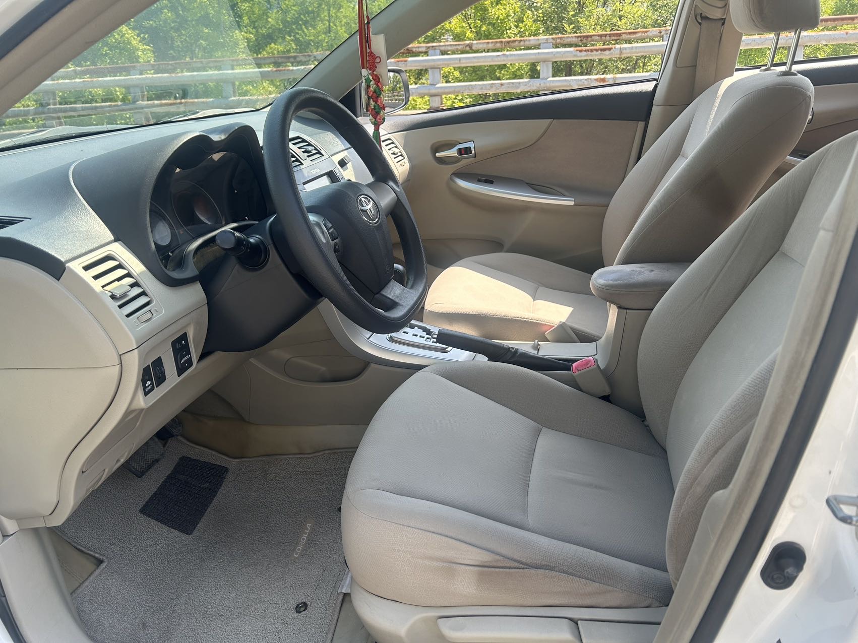Toyota 2012 Corolla 1.8 CVT GL-i Stylish Edition — 7
