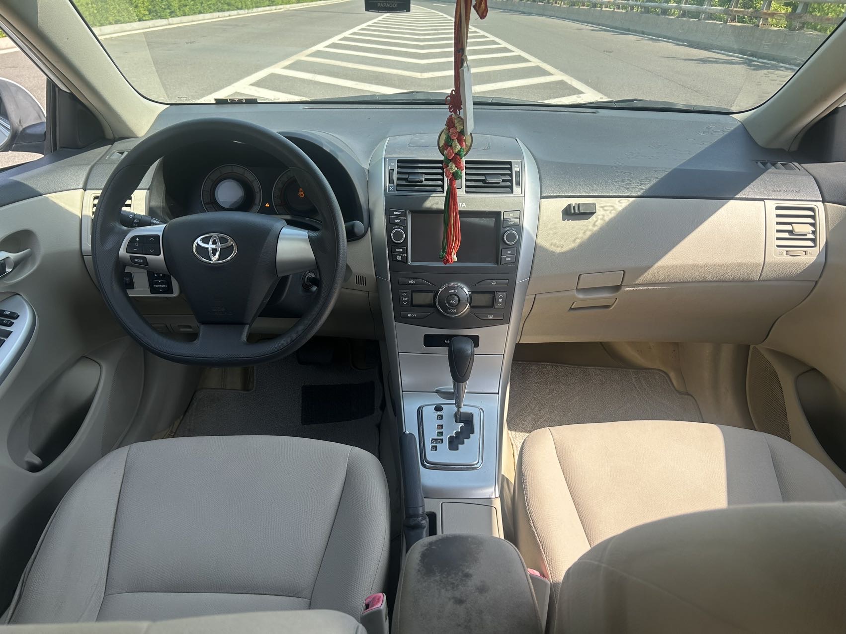 Toyota 2012 Corolla 1.8 CVT GL-i Stylish Edition — 9
