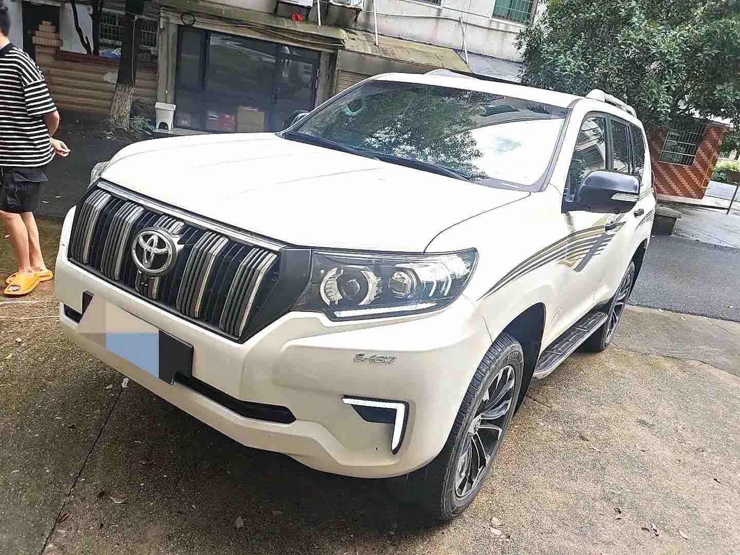 Toyota 2022 Prado 2.8TD Diesel — photo 1