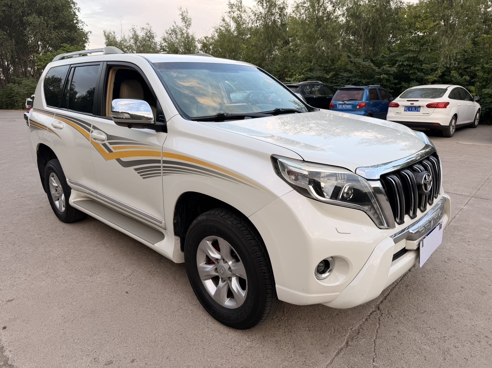 Toyota Prado (Imported) 2009 Prado 2.7 Middle East version — 2