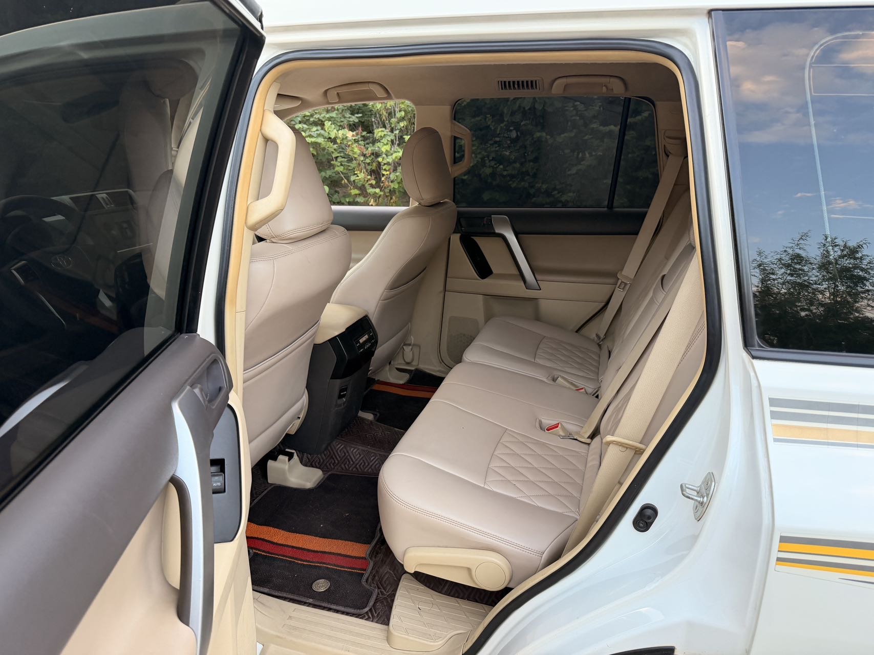 Toyota Prado (Imported) 2009 Prado 2.7 Middle East version — 9