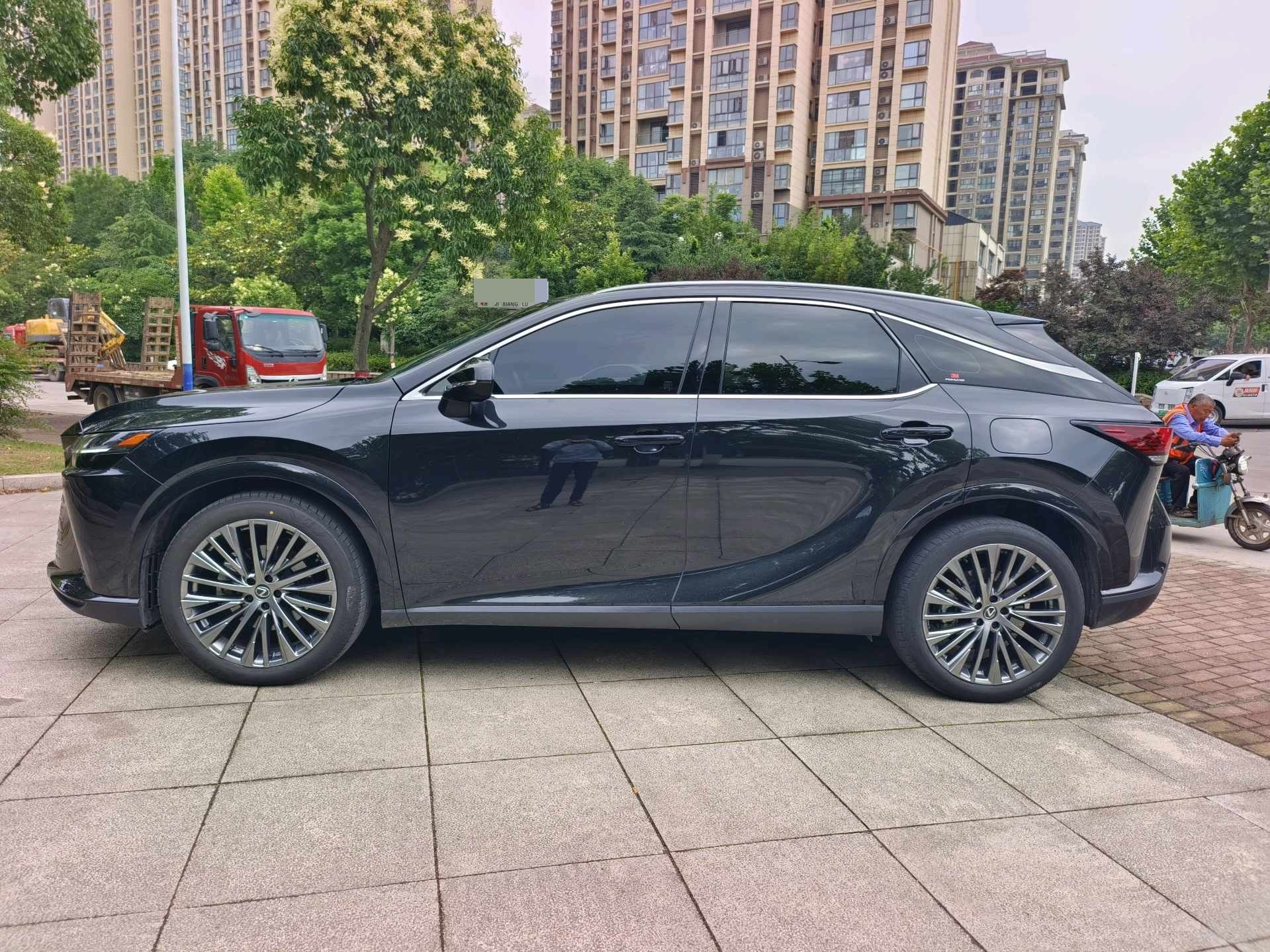 Lexus RX (Imported) 2023 RX350h 2.5 CVT AWD Smart Enjoy Edition — 3