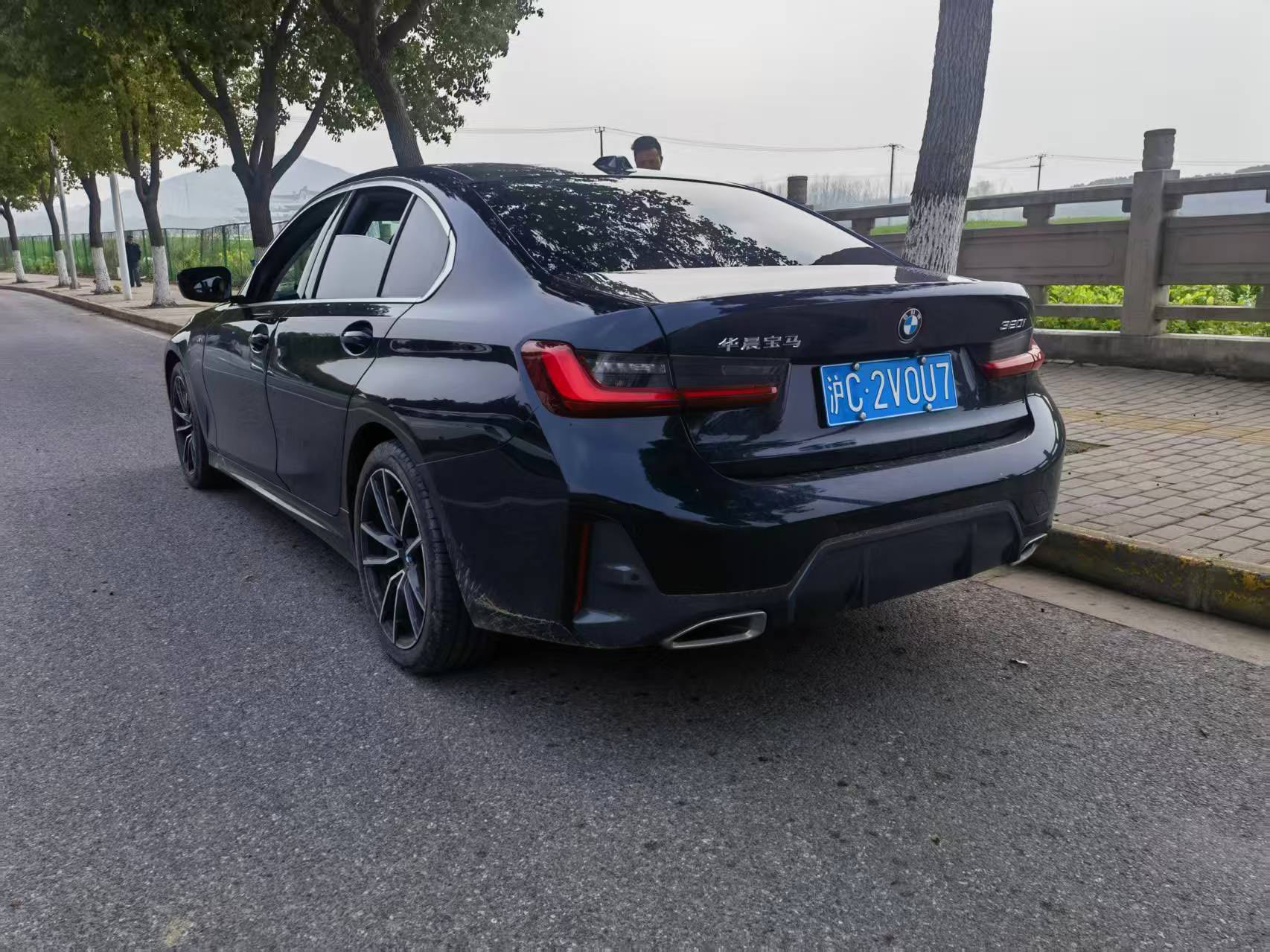 BMW 3 Series 2024 320i 2.0T M Sport Package — 3
