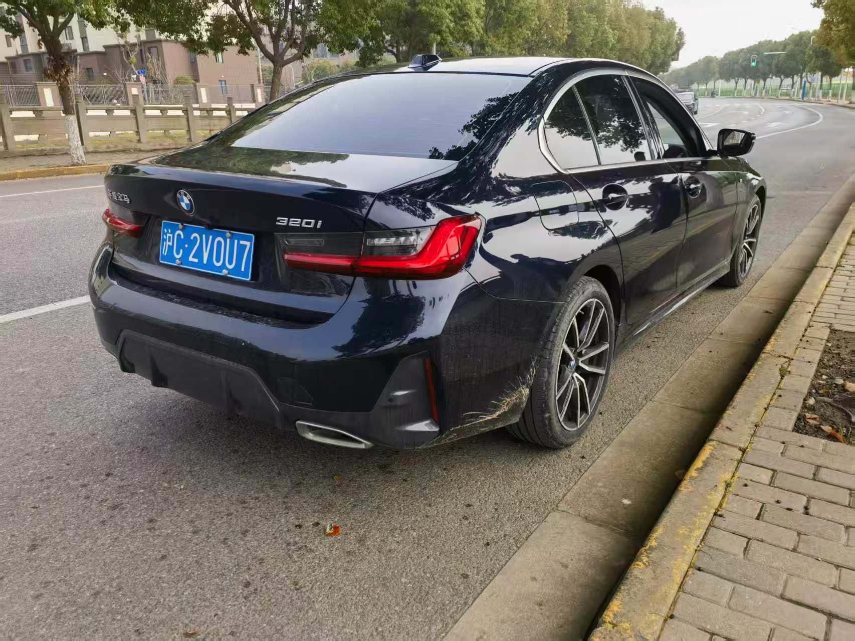 BMW 3 Series 2024 320i 2.0T M Sport Package — 4