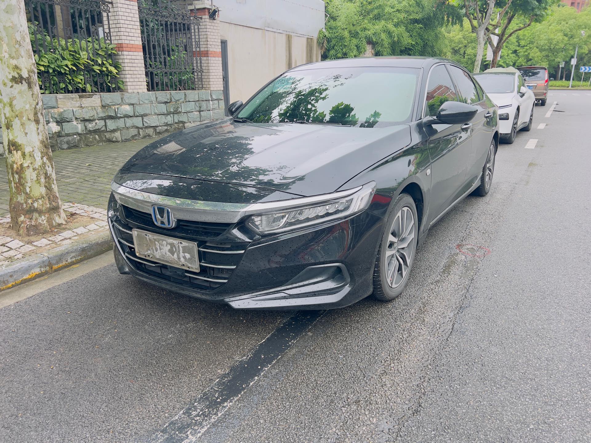 Honda 2022 10th-Gen Accord Hybrid 2.0 CVT Sharp Cool Edition
