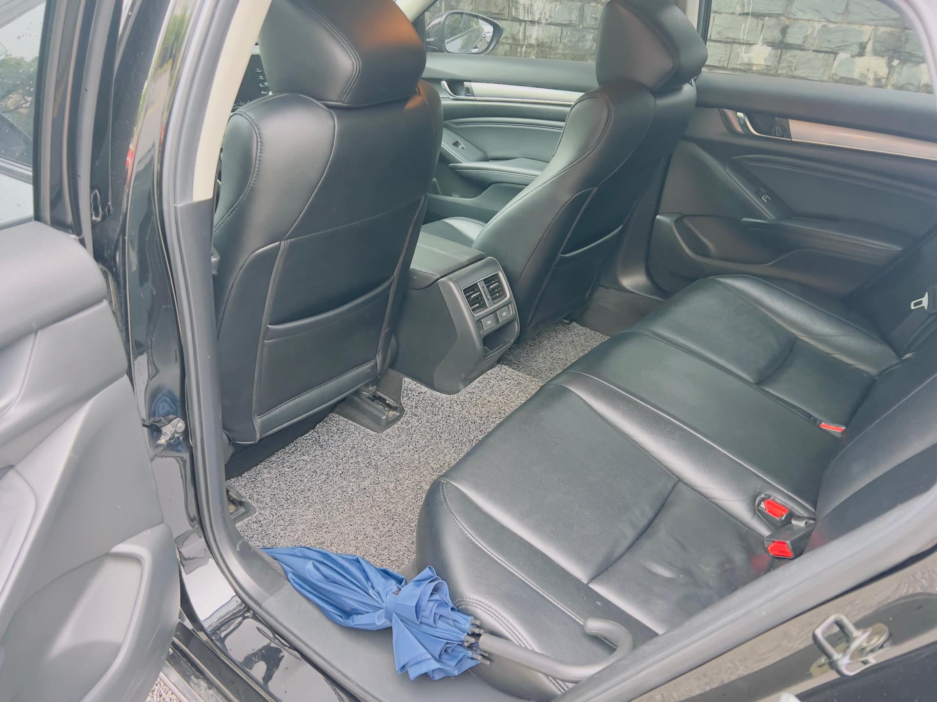 Honda 2022 10th-Gen Accord Hybrid 2.0 CVT Sharp Cool Edition — 6